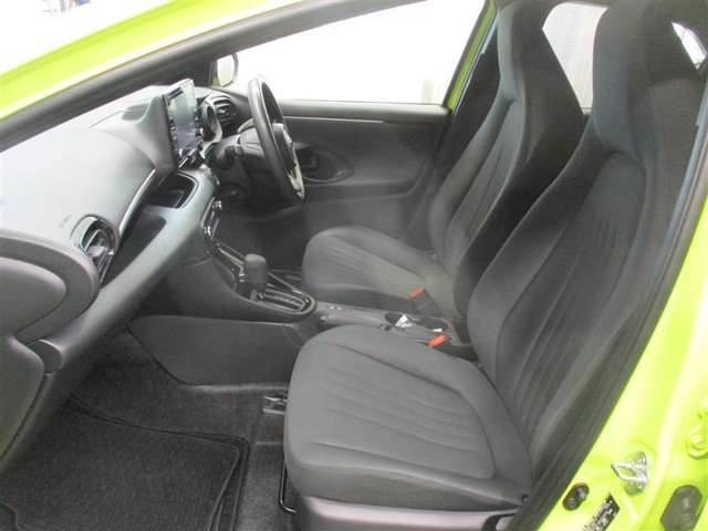『トヨタ認定中古車』とはトヨタ中古車の3つの安心を兼ね備えており　（安心1）車の状態がわかる車両検査証明書付！（安心2）キレイで気持ちいいまるごとクリーニング済！（安心3）安心なロングラン保証付！