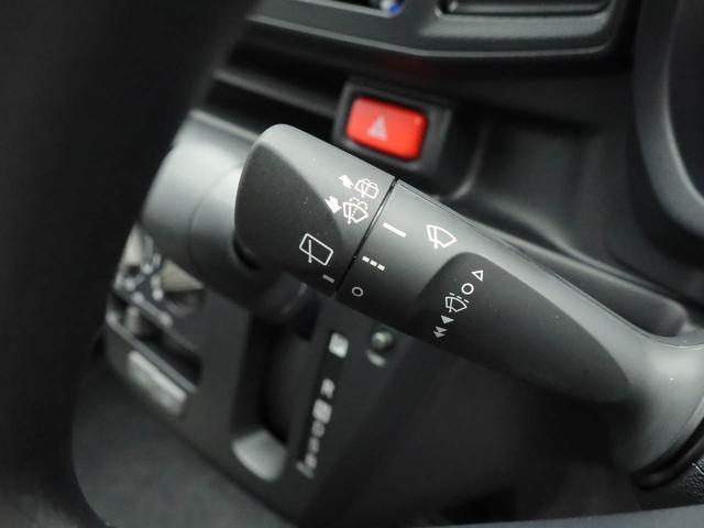 中古車は一物一価、同じようなお車でも、整備状況、外内装の状態など様々です。