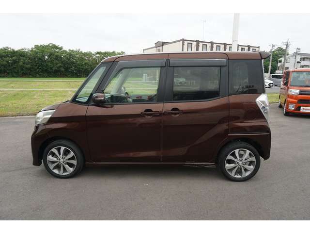 自動車保険も取り扱っています。お見積もりからでもOKです。お気軽にお問い合わせください。