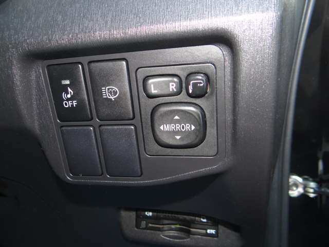 近隣のお客様は総額の費用で購入頂けます。県外のお客様は陸送費と県外登録費用が掛かります。全国どこでも販売陸送が可能です。福岡、長崎、熊本、大分、鹿児島、宮崎、首都圏、大阪、愛知など。