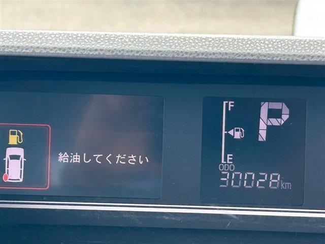 走行距離30000キロ台の低走行てす。