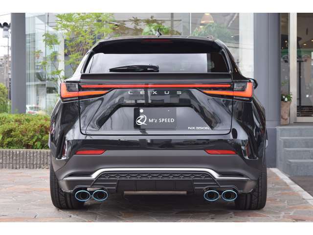 ■バックからの駐車もご安心を■当社販売車両は、一般的な車輪止めの高さ(13cm)以上のクリアランスを確保してます！(※一部車種・Dampers装着車は除く)立駐のスロープも問題なく利用出来ますのでご安心を！