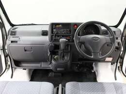 【全車車内クリーニング＆除菌消毒】済！当社では展示車両の品質には自信を持ってお客様をお出迎えしております！全車除菌＆クリーニング済みなので小さいお子様が居ても安心してお乗りいただけます♪