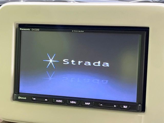 【ナビゲーション】目的地までしっかり案内してくれる使いやすいナビ。Bluetooth接続すればお持ちのスマホやMP3プレイヤーの音楽を再生可能！毎日の運転がさらに楽しくなります！！
