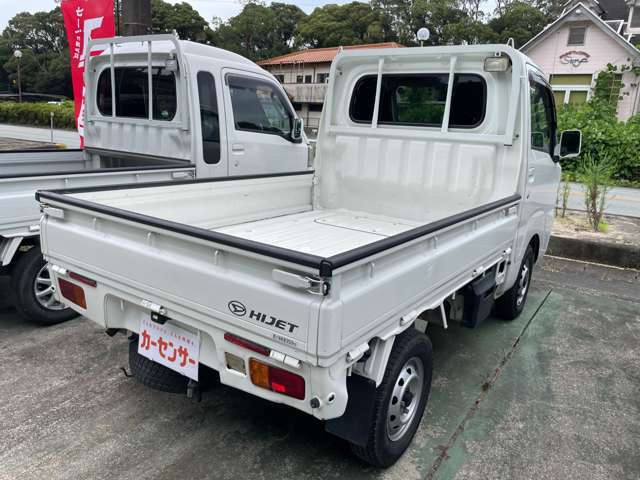 当店は品質と安さには自信を持っております。全車クリーニング済みですので、一度実車を見ていただけたなら、きっと気にいっていただけるものと自信を持っています。
