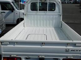 自社車検整備工場・鈑金塗装工場完備！！もしもの時も安心のアフターサービス！！