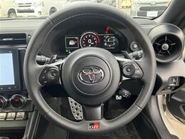 最新ナビ（フルセグ・ワンセグ・DVD再生）もご案内しております。カロッツェリア・アルパイン・イクリプスのカーナビを取扱しており、バックカメラ・後席モニター（フリップダウンモニター）の取付も可能です。