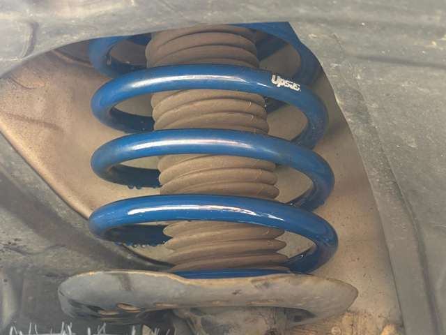 リフトアップ車☆エスペリアコイルです♪