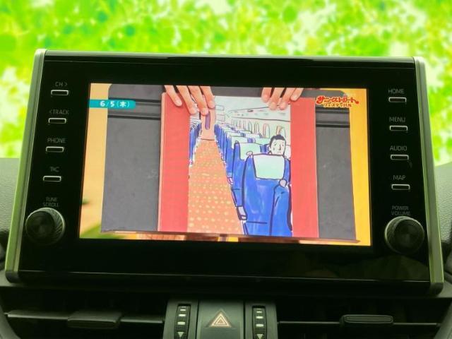 ナビ、ドラレコ、ETC、フリップダウンモニター、デジタルインナーミラーetc…後付け可能です！オプションも豊富に取り揃えておりますのでご安心ください！