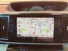 ナビ付き♪旅行やドライブも楽しいひと時！初めての道でも迷うことなくエスコートしてくれます。