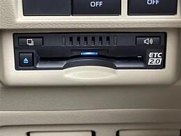 ◆【ETC】有料道路を利用する際に料金所で停止することなく通過できる、ETC車載器（ノンストップ自動料金収受システム機器）が装備されています。セットアップを行うことで利用可能になります。