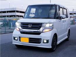 フリップダウンモニターに地デジTVやBluetoothオーディオにドラレコ＆ETCまで付いたお買い得車が入庫しました。