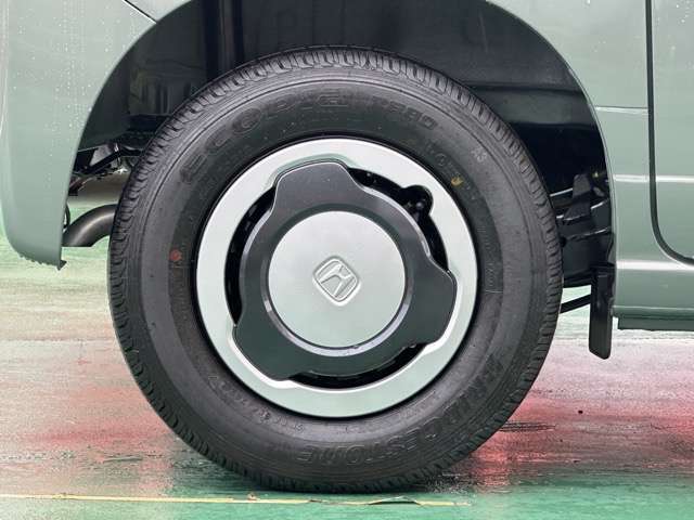 ★納車前に、専属のクリーニングスタッフが、ピッカピカにクリーニングして納車いたします！もちろん、ピッカピカの状態でお渡しするクリーニング費用も支払総額に含まれています！