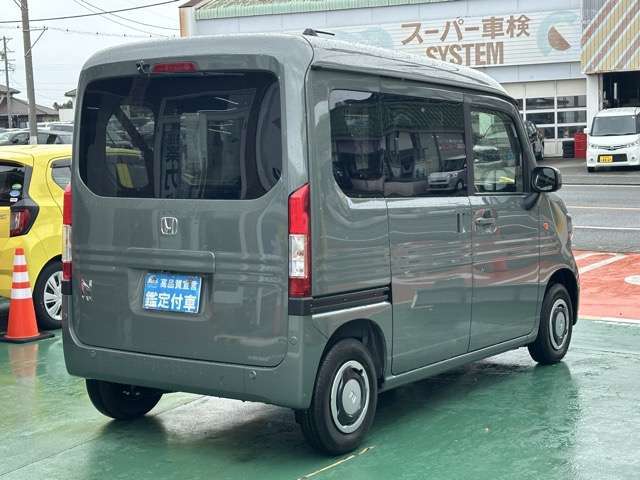 ★全国陸送費定額キャンペーンも実施中！★全国何処でも陸送会社がご自宅までお車をしっかりとお届します！陸送費につきましてはお気軽にお問合せください！※納車時ご来店いただければ、納車費用はかかりません！