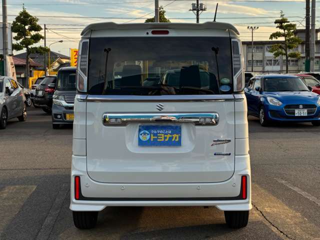 雹による凹みが少しありますが、その分価格がお買い求めやすくなっております。状態は担当営業までお申しつけ下さい。