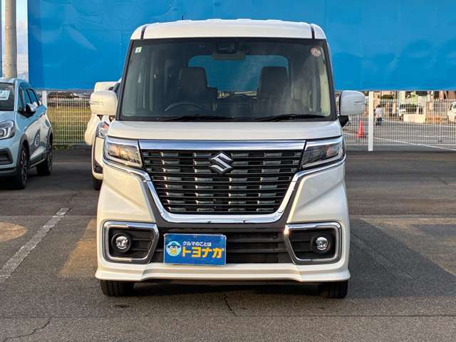 雹による凹みがありますが、その分価格がお買い求めやすくなっております。状態は担当営業までお申しつけ下さい。