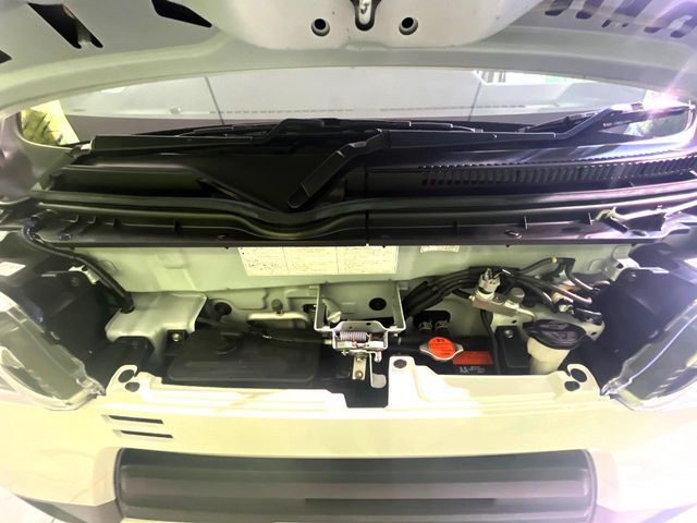 親切・丁寧な専門メカニックスタッフが応対！・車検・点検整備・事故等の修理などアフターサービスも安心。お車のカスタマイズもネクステージのサービススタッフまでご相談ください！