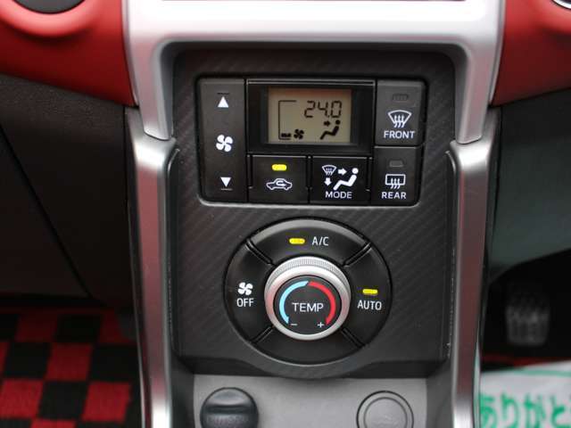 オートA/Cで設定した温度へ自動で合わせてくれます☆オートの楽さを体感してしまうともうもどれません★とても便利です！