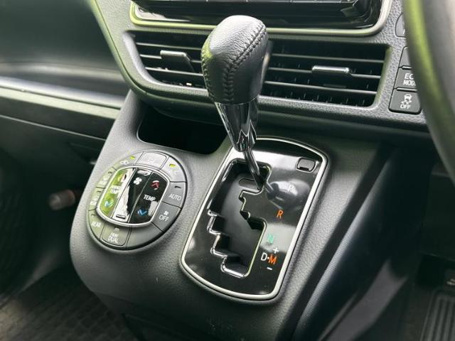 お車に合わせて無料保証以外にも、保証範囲、期間、距離を拡充させた有料保証もご用意しております！中古車の購入が初めてで不安・・・というお客様もご安心ください！