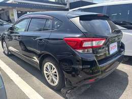 お客様が長く、安心して乗ることができる車を販売することを心がけております。