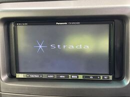 【ナビゲーション】使いやすいナビで目的地までしっかり案内してくれます。各種オーディオ再生機能も充実しており、お車の運転がさらに楽しくなります！！