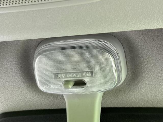 国産車から輸入車まで多様なお客様のニーズのお応えできるように、全国規模で豊富な在庫展開！車のことならWECARSへ！