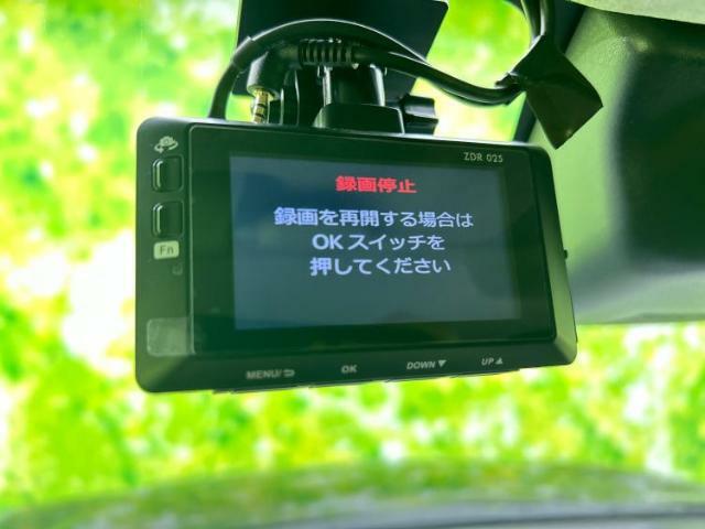 国産車から輸入車まで多様なお客様のニーズのお応えできるように、全国規模で豊富な在庫展開！車のことならWECARSへ！