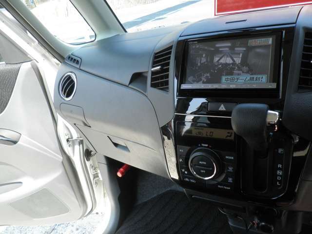車検整備2年付き！支払総額42万円！ナビフルセグ　Bカメラ　ドラレコ　ETC　AUX　USB　パワスラ　禁煙車　内外装綺麗な車両なので一度ご覧ください！