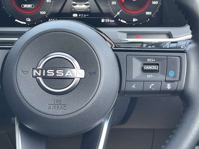 ☆　【プロパイロット】　先進の運転支援システム『プロパイロット』搭載　高速道路でのハンドル・アクセル操作をアシストしてくれます　☆