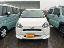 在庫数は約800台！！ 年間販売台数は約4000台！！ 大量販売・大量仕入で1台あたりのコストを削減しています！！