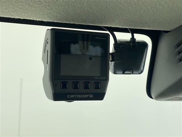 ◆【ドライブレコーダー】映像・音声などの運転中の記録を残します。事故などを起こした起こされた時の証拠になりえますので、もしも時でも安心ですね。
