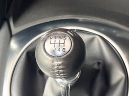 【フロア6速MT】走りの6速MT！！スポーティーな走行をお楽しみいただけます♪