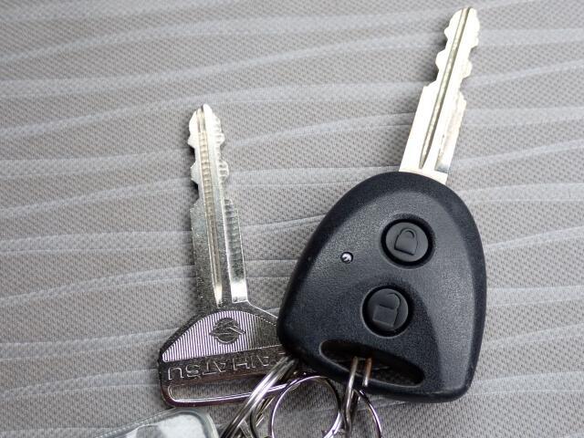 ボタン一つでらくらく開錠、施錠♪リモコンキー付きです