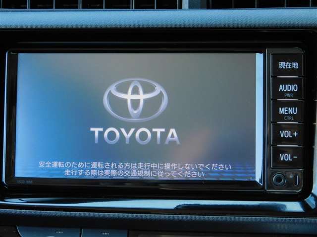 純正エントリーナビ