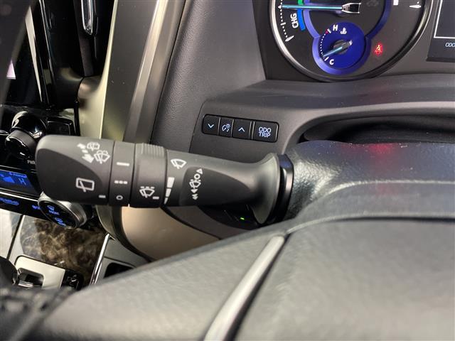 【スピードメーター】メーターがシンプルで見やすく運転しやすいですね！