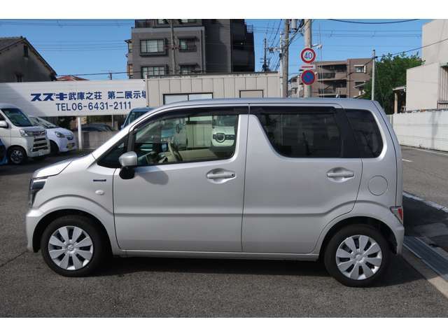 納車後のアフターサービスも全般お任せください。点検、車検、修理、おクルマの売却まで最後まで責任をもってご対応させていただきます。