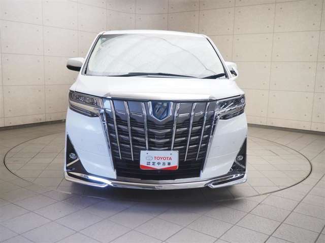 安心の納車前整備！エンジンオイル、オイルフィルター、ワイパーゴム、交換致します。 詳しくはスタッフまで、お問い合わせ下さい。