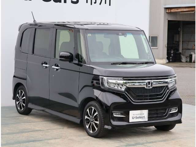 カスタムならではのスタイリッシュなデザインです。