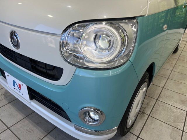 【LEDヘッドライト】悪天候や夜間走行時も良好な視界を確保し安心して運転できる高輝度LEDヘッドライトを装備！点灯速度が早く、消費電力も抑えられています。