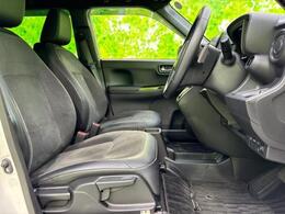 「この車の写真をもっと見たい」「状態が気になる」「この装備はついている？」どんな小さな疑問でもお気軽にお問い合わせください！