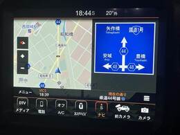 純正メーカーナビ。フルセグ、ブルートゥースお楽しみいただけます。