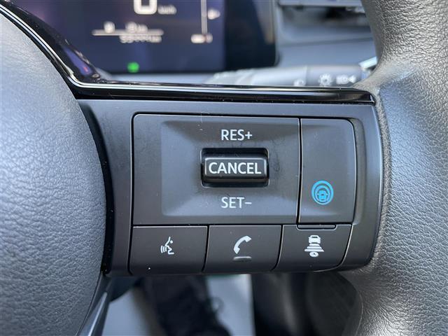 【運転席操作部】快適なドライブを楽しむための機能が装備されています！運転席から触れるので、使いやすいです！除菌プランいれていただくと、さらに清潔で安心していただけます！