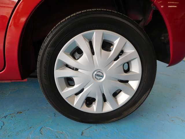 タイヤ155/65R14　　　フルホイールカバー