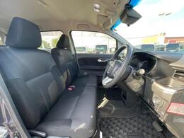 「この車の写真をもっと見たい」「状態が気になる」「この装備はついている？」どんな小さな疑問でもお気軽にお問い合わせください！