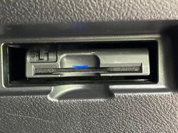 【ETC】高速道路の料金所をストレスなく通過！話題のスポットやサービスエリアに多い「スマートIC」利用時は必須のアイテムです。当店でセットアップを実施、ご納車当日からすぐにご利用いただけます！