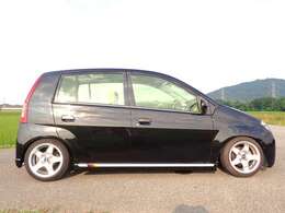 シンプルに見えてかなりカスタムされています！！イベント車はもちろんですが街乗りも可能ですので初めてのお車やセカンドカーに如何でしょうか？？