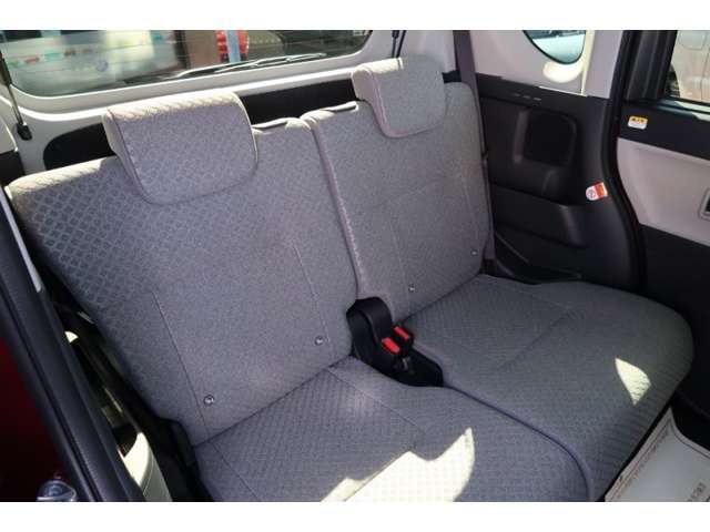 在庫車は店舗を移動している場合がございますので、御来店前に在庫の確認をして頂きます事をお勧めいたしております。