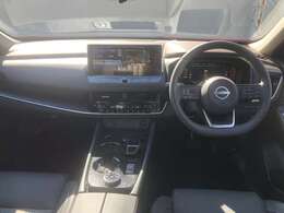 ◆運転席まわり◆広さと快適さ、乗り心地も充実