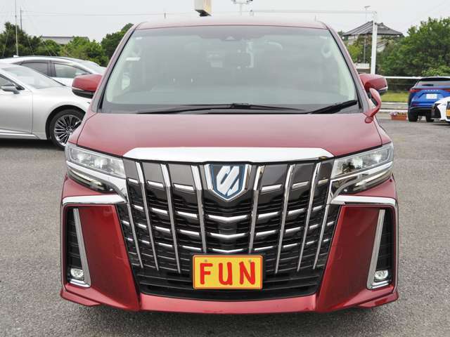 安心のワンオーナー車・内外装とてもきれいなアルファードHV SRサイドリフトアップチルトシートが入庫しました。ご来店・お問い合わせお待ちしております。