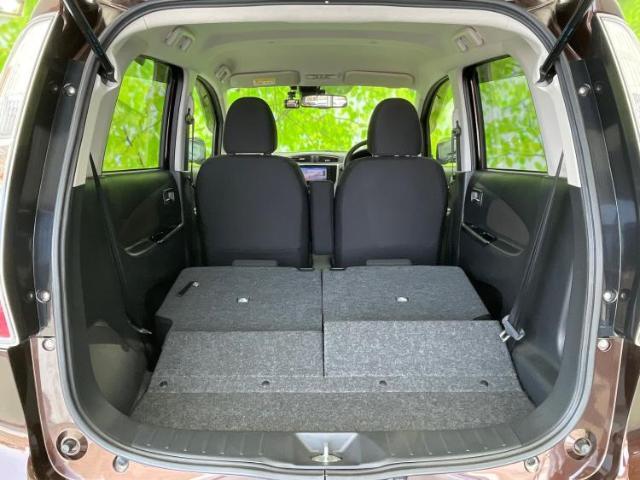 WECARS（ウィーカーズ）は全国250店舗展開！お客様が安心してカーライフをお楽しみいただけるよう社員一同心を込めてサポートいたします。